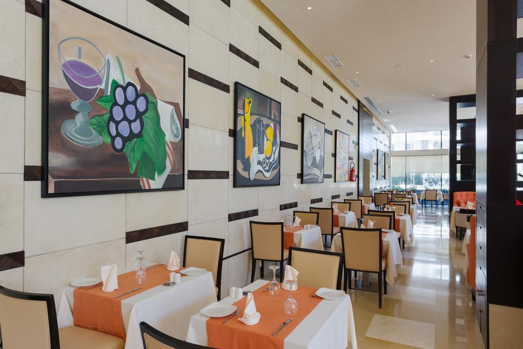 Le Corail Hotel 4*