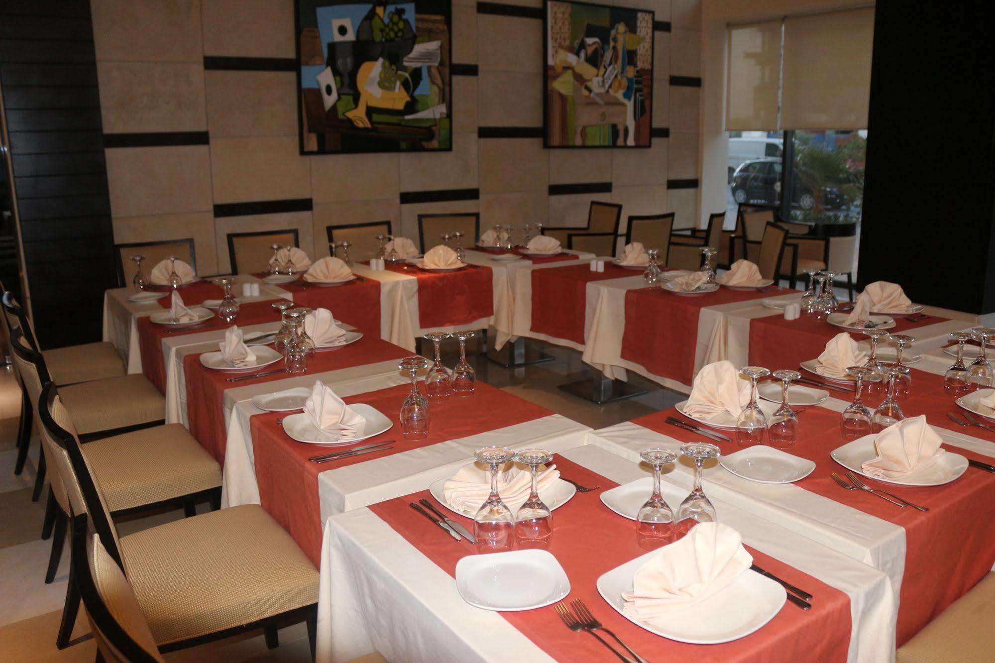 Le Corail Hotel 4*